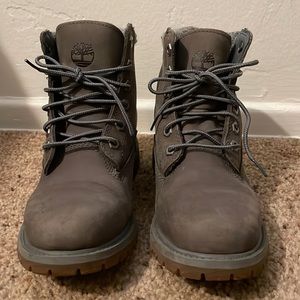 Timberland boots- lightly used